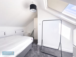 Bedroom- click for photo gallery
